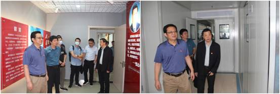 2党建中心参观_副本