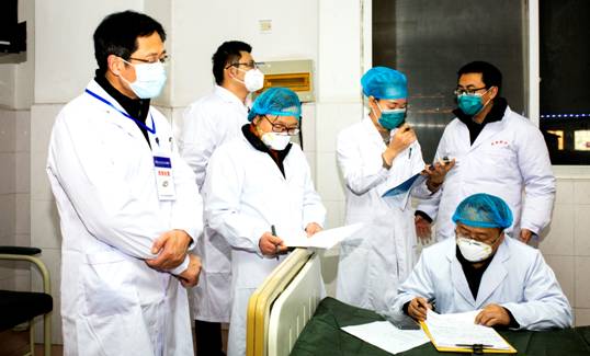 2020-01-28  省疾控专家去海门指导新兴冠状病毒肺炎疫情防控工作  —— 黄培新 (4)