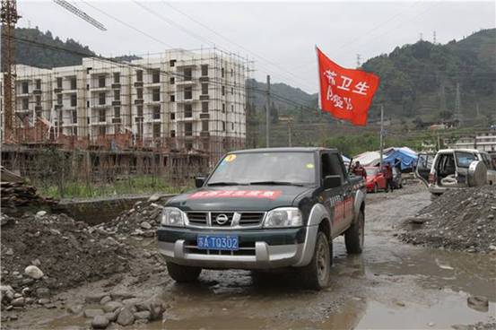 42CA476F8328412AA880E81865CC7106